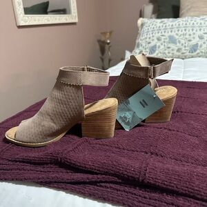 Toms Taupe Peep-Toe Block Heels